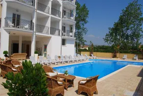 Residence Playa Sirena - Image 2