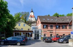 Meyers Gasthof Familie Orthacker - Image 2