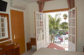 Hostal Marazul - Image 5