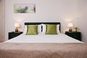 Phyl & May's Accommodation - Image 2