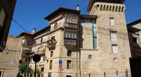 Apartamento Palacio de Las Sevillanas - Image 2