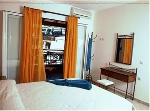 Sophias Apartments - Image 5