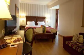 Green Tree Inn Qingdao Shengleyuan - Image 2