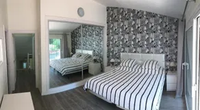 Beachside Holiday Town House - Image 2