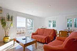 Voll ausgestattete wunderschöne Villa mit Terrasse, privatem Pool und Garten | Gartenblick | Neben dem Strand - Image 2