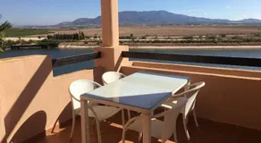 La Isla - Image 2