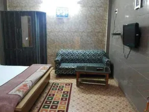 Hotel Natraj Palace - Image 4