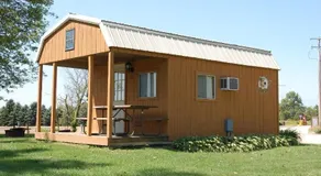 O'Connell's Yogi Bear Lakefront Cabin - Image 5