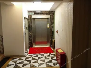 Garden Traders Hotel - Image 4