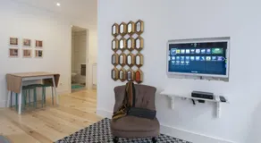 Peter's Apartments - Image 4