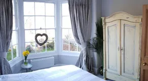 Court House Apartment - Image 2