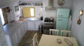 Open Space House at the Castle of Chora, Serifos - Image 3