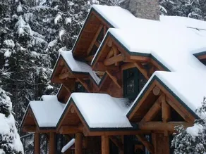 Cayuga Lodge South - Image 2