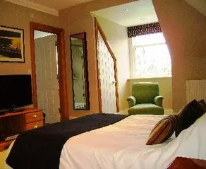 Sherwood Guesthouse - Image 3