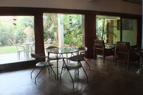 Lake Round Residence - Image 3