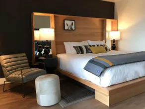 Continuum Hotel - Image 4