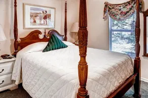 TNT Hill Country Getaways - Image 2