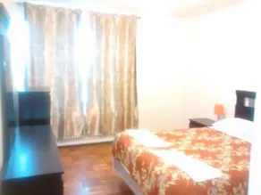Toronto Furnished Living - Image 4