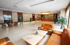 Upper East International Hotel Beijing - Image 2