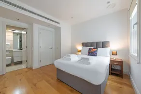 LCS Oxford Street Apartments - Image 4