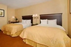 Clarion Hotel - Image 3
