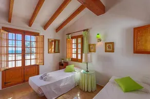 Villa Andurina - Image 3