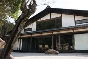 The Expedition Hotel Zenagi - Image 1