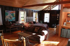 Deerwoode Lodge and Cabins - Image 5
