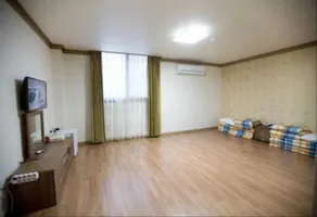 New Island Tourist Hotel - Image 3