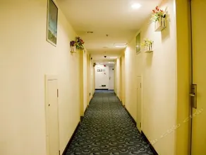 7 Days Inn Tianhe Bei - Image 3