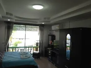 Charoen Guesthouse - Image 2