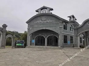 Maguohe Holiday Hotel - Image 3