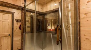 Chalet Le Pti Loup - Les Chalets Spa Canada - Image 3
