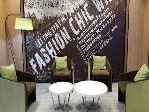 IU Hotel Shijiazhuang Shifu Street - Image 4