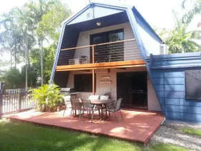 Seascape Holidays Apartment - Beach Barn - Image 2