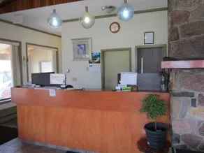 Airport Inn - Image 3