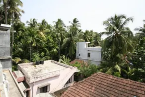 Green View Home Stay - Image 5