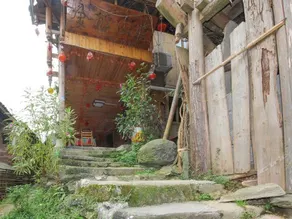 BAIYUNJU INN - Image 1