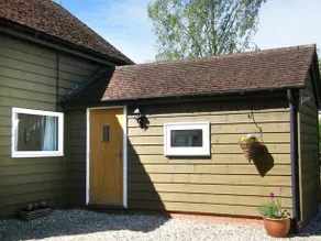 Painter's Cottage - Image 1