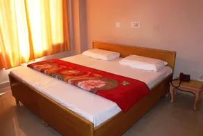Hotel Peak Bound - Image 4