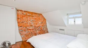Central Apartment Bedford Loft - Image 4