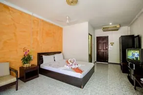 Delicious Residence - Image 3