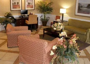 Red Roof Inn Jasper - Image 5