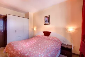 Mountain Lodge - Image 5