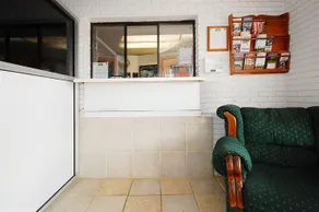 Budget Inn Selma - Image 2