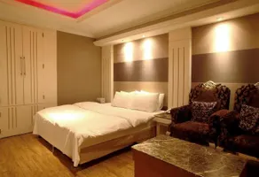 Hotel Bobos Yeongtong - Image 2