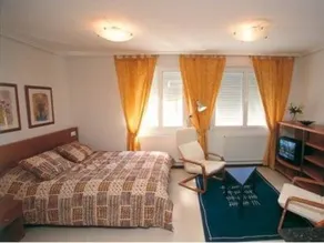 Apartamentos San Fermin - Image 3