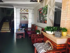 128 Hotel - Image 4