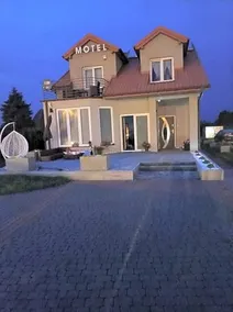Motel Anna Serafin - Image 1