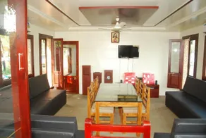Sreekrishna Houseboat - Image 2
